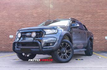 FORD-RANGER-VAPOR-BLACK-MACHINED-WITH-DARK-TINT